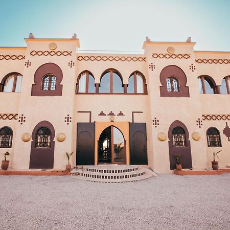 Traditional Riad Merzouga Dunes Extérieur photo