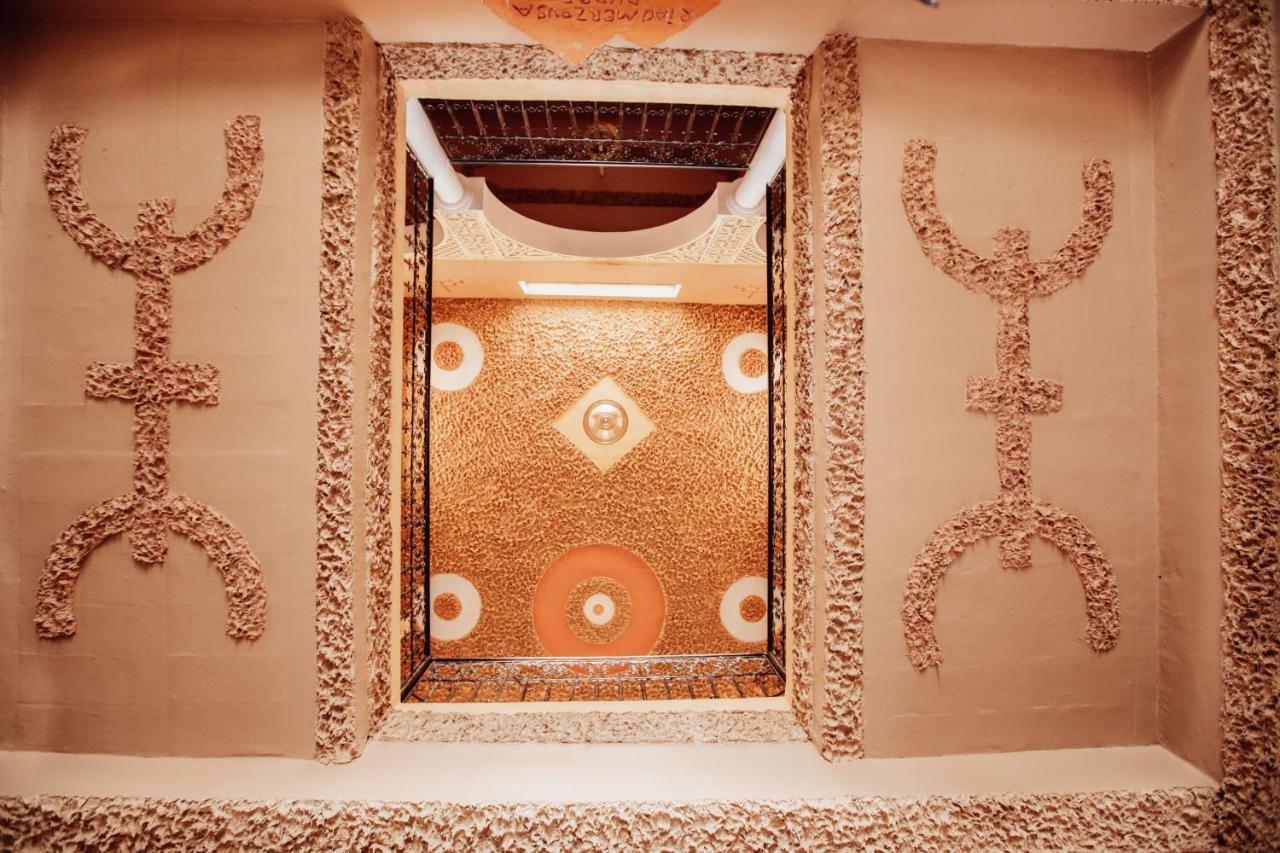 Traditional Riad Merzouga Dunes Extérieur photo