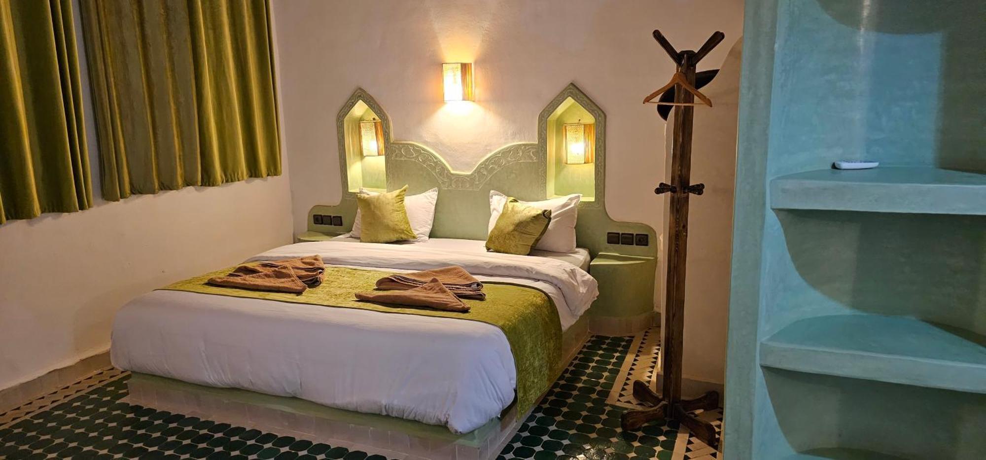 Traditional Riad Merzouga Dunes Extérieur photo
