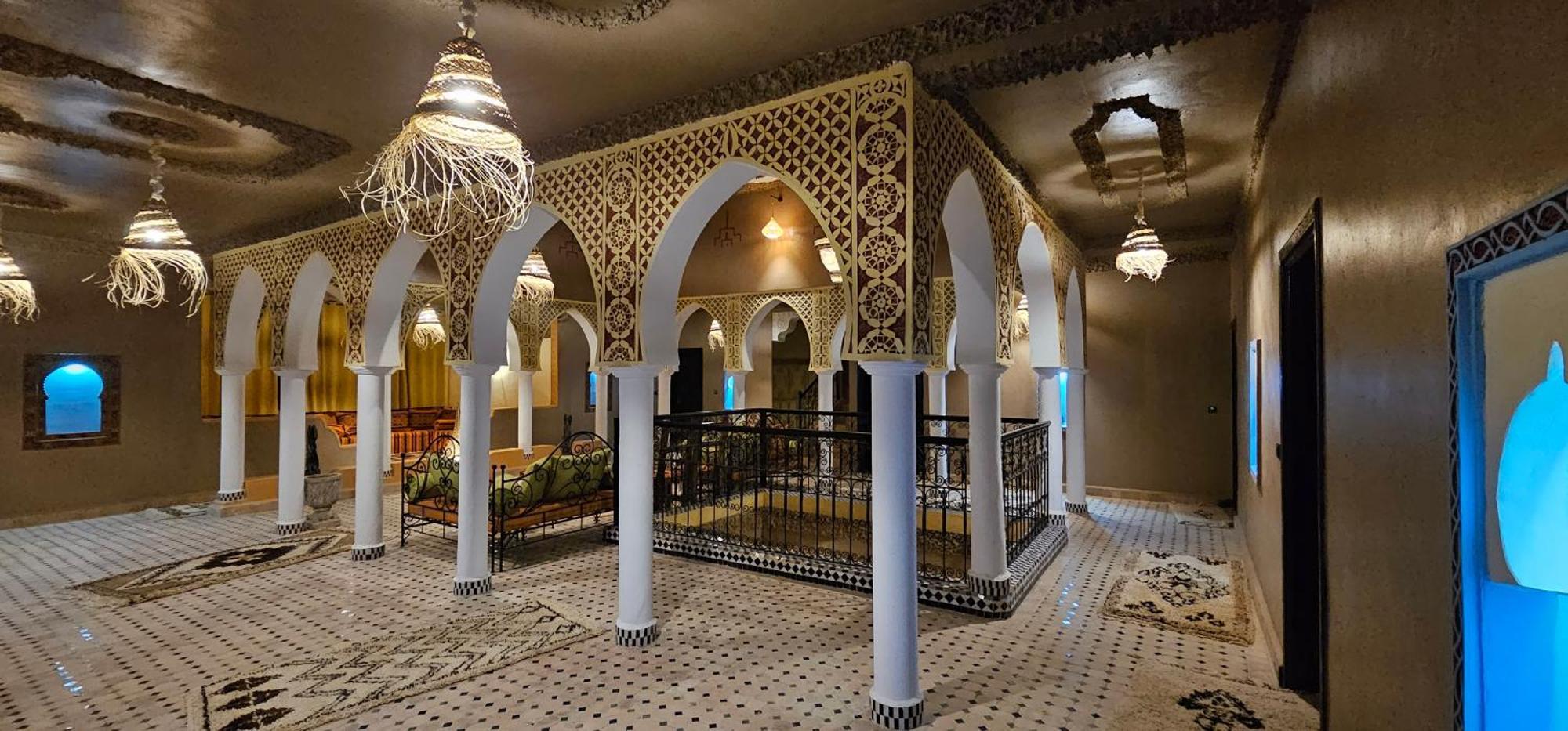 Traditional Riad Merzouga Dunes Extérieur photo