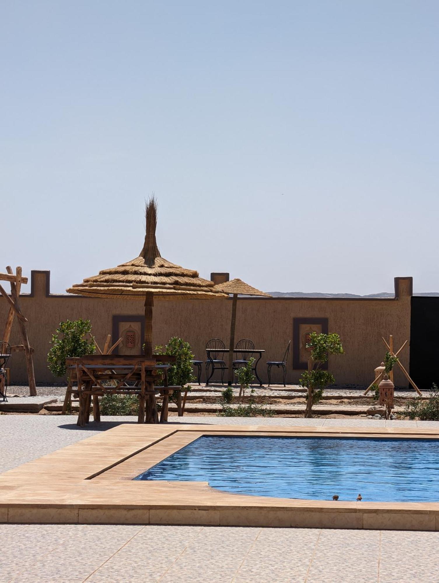 Traditional Riad Merzouga Dunes Extérieur photo